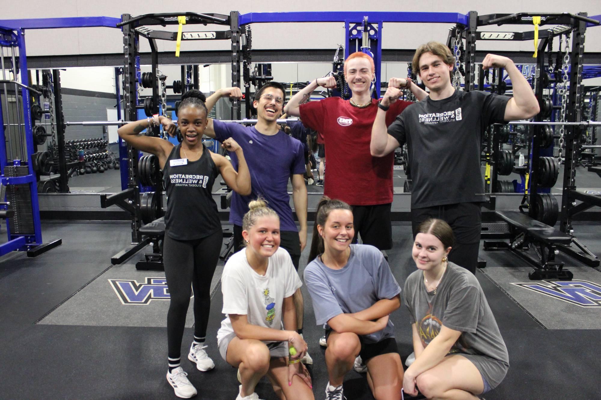 learn to lift fitness participants posing